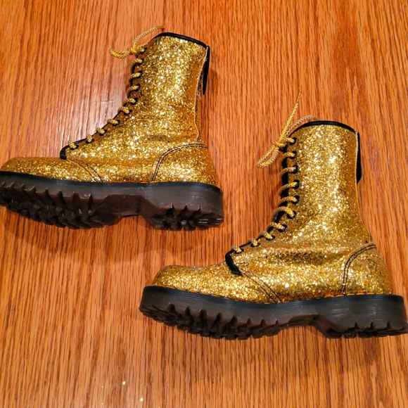 Made in England Doc Marten boot - Picture 5 of 11